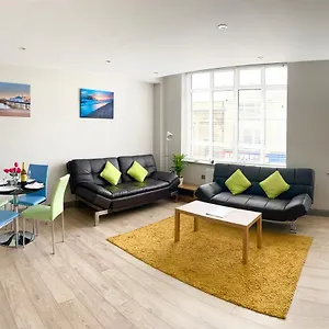  Apartment A Spacious 1 Bedroom Gem