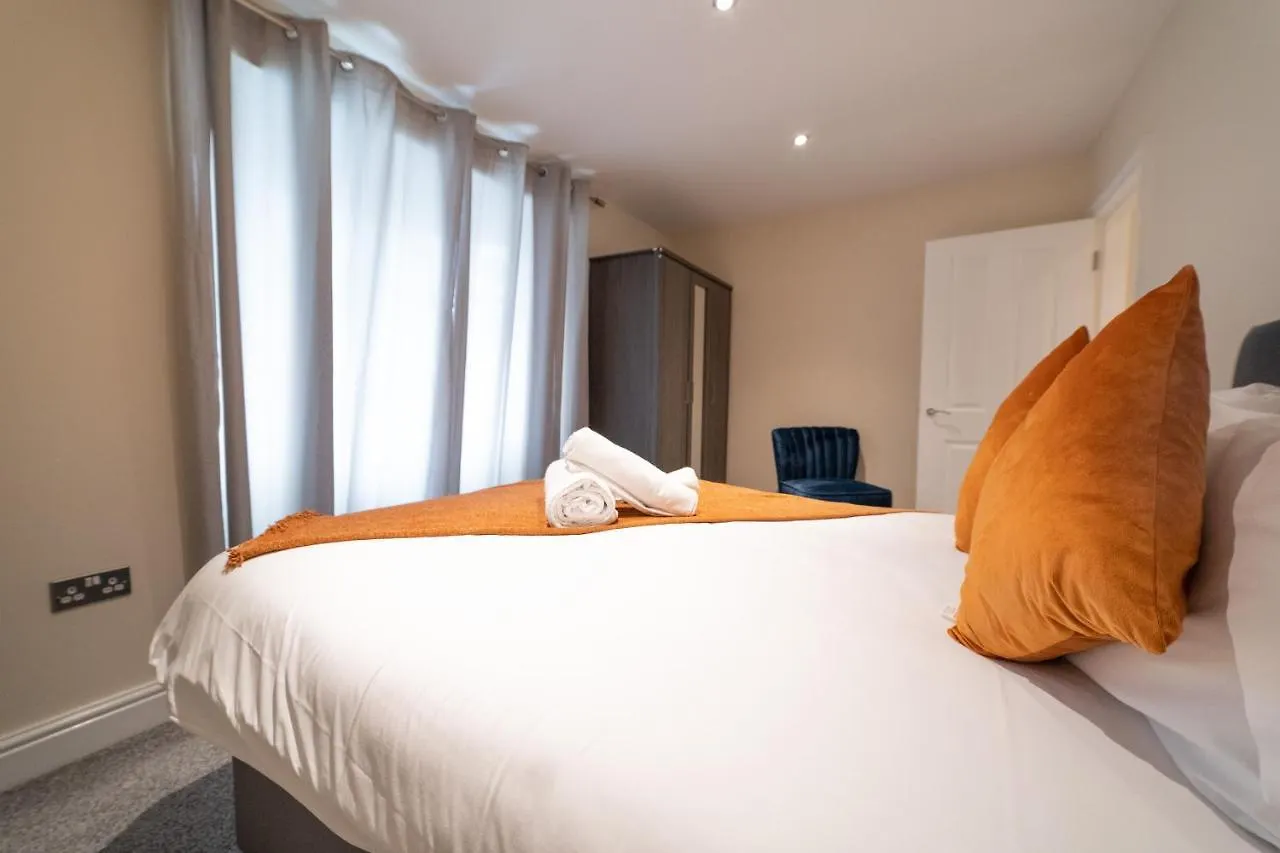 Luxury 3 Bedroom Apartment Near Brighton Beach United Kingdom